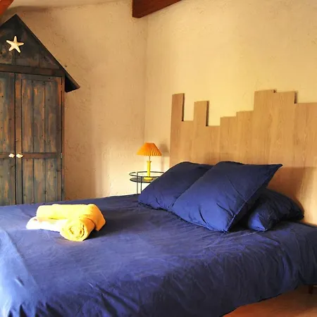 Bed & Breakfast Logis De Chenac - Et Table D'hotes *